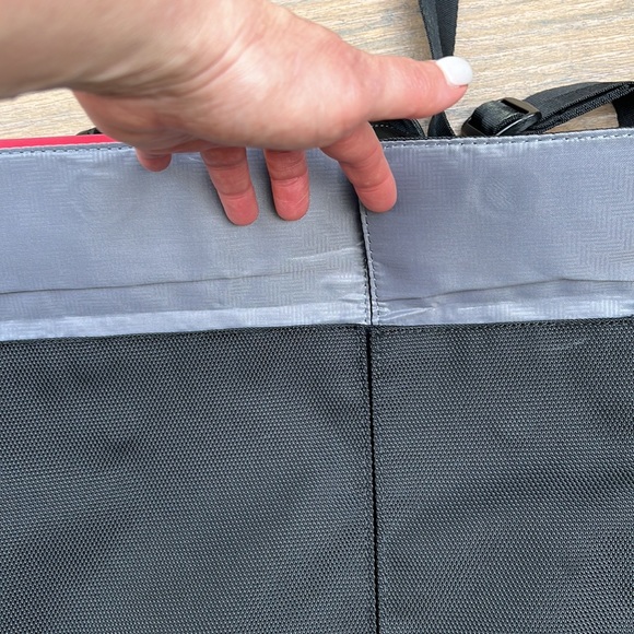 Thinkpad Laptop Carrying Case - Picture 6 of 9